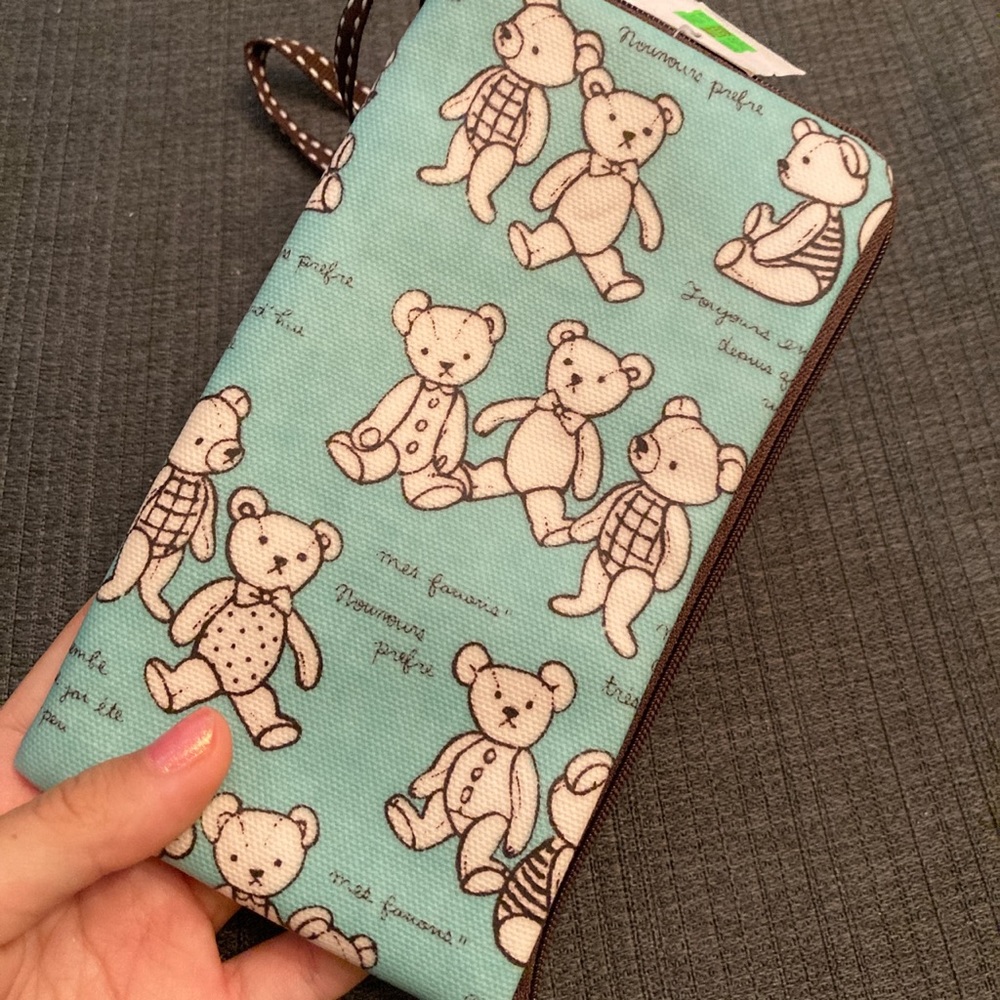 NWT Waterproof teddy plushie print bag